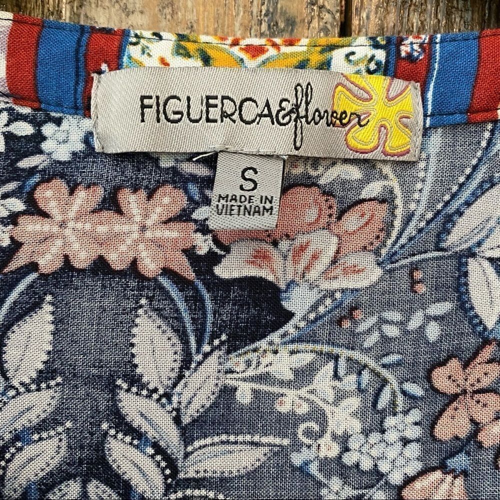 Figueroa & Flower Sz S Navy Blue Mixed Floral Pattern BOHO Relaxed Fit Blouse - Picture 4 of 10